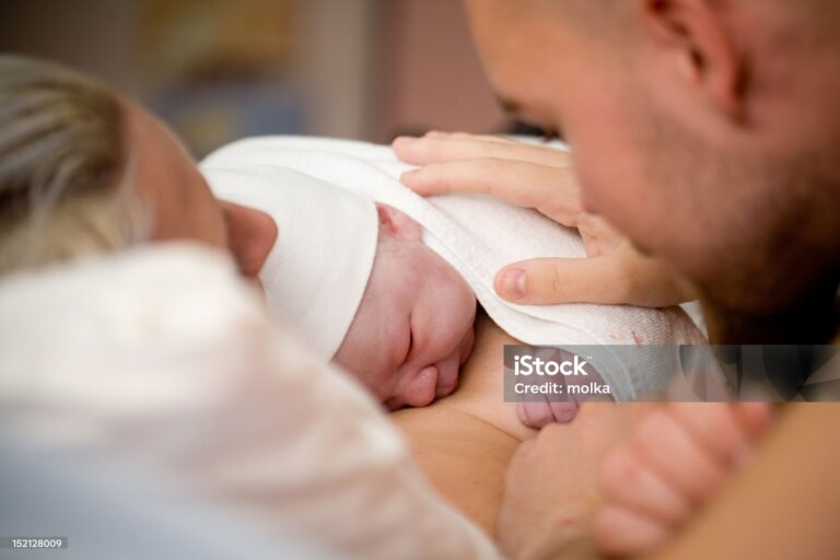 Read more about the article BUCURIA DE A TRĂI – RENAȘTEREA PRIN TRAVALIU